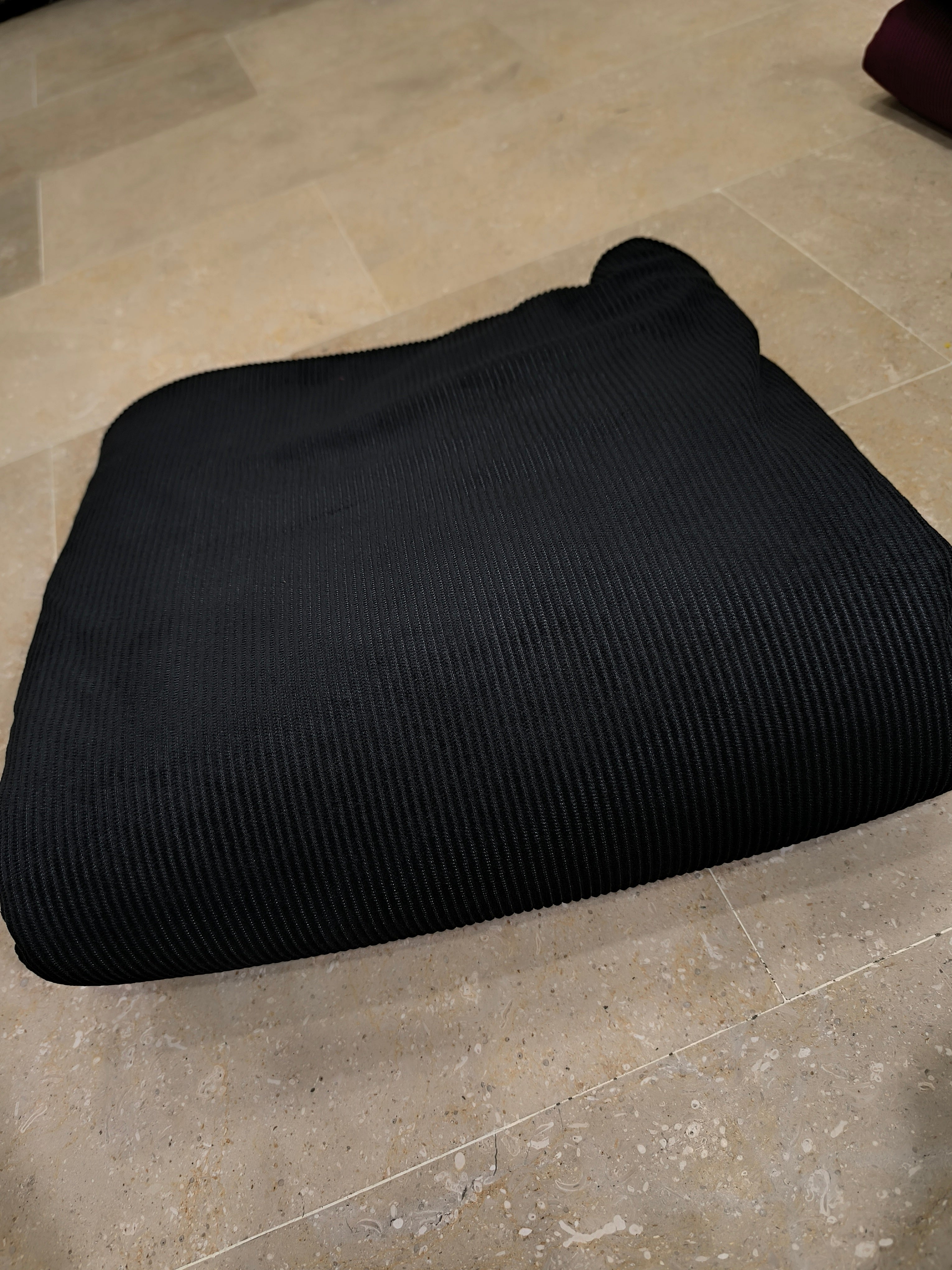 Cortraye Velet Plain lining