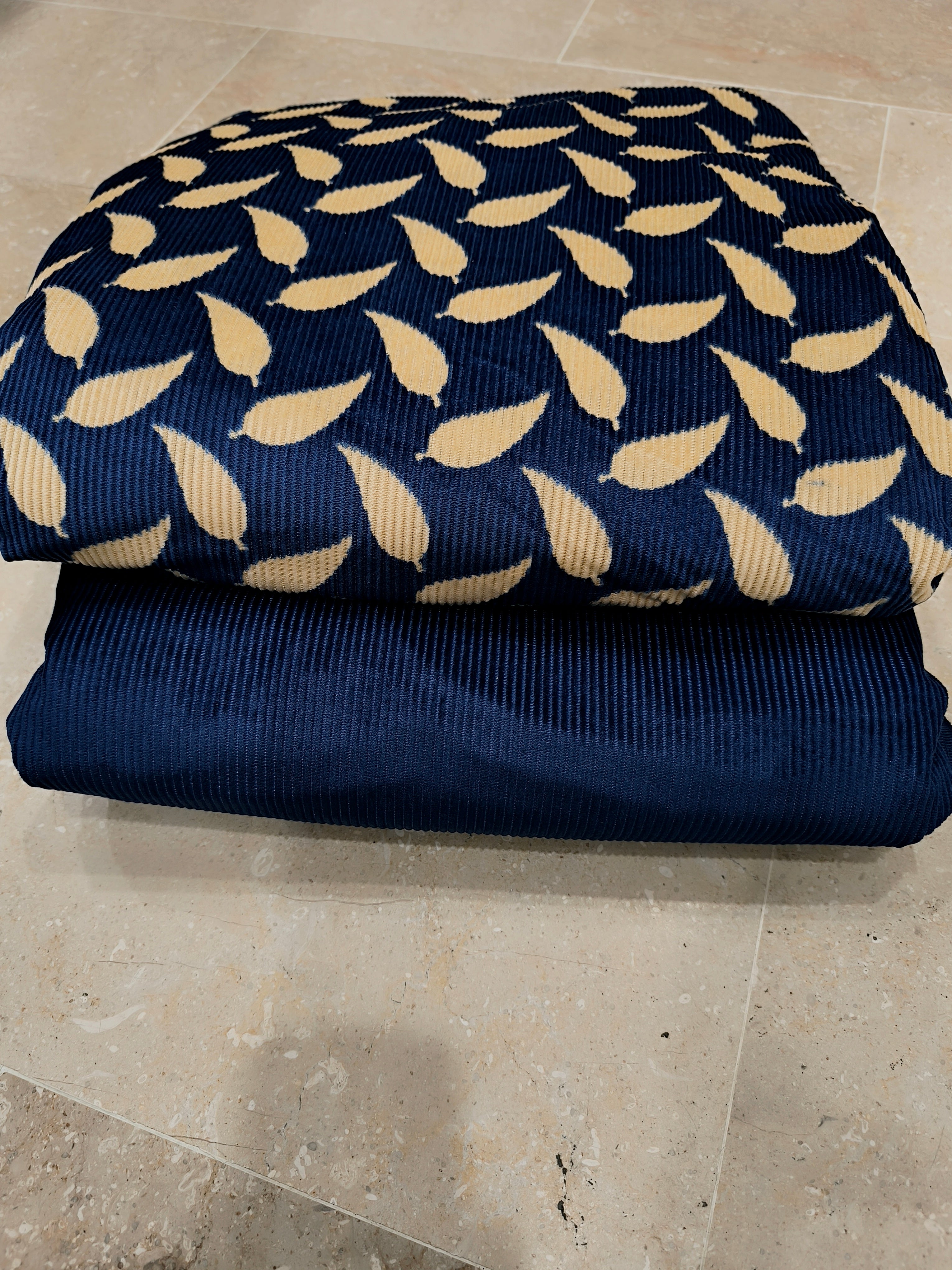 Skin Leaf Design